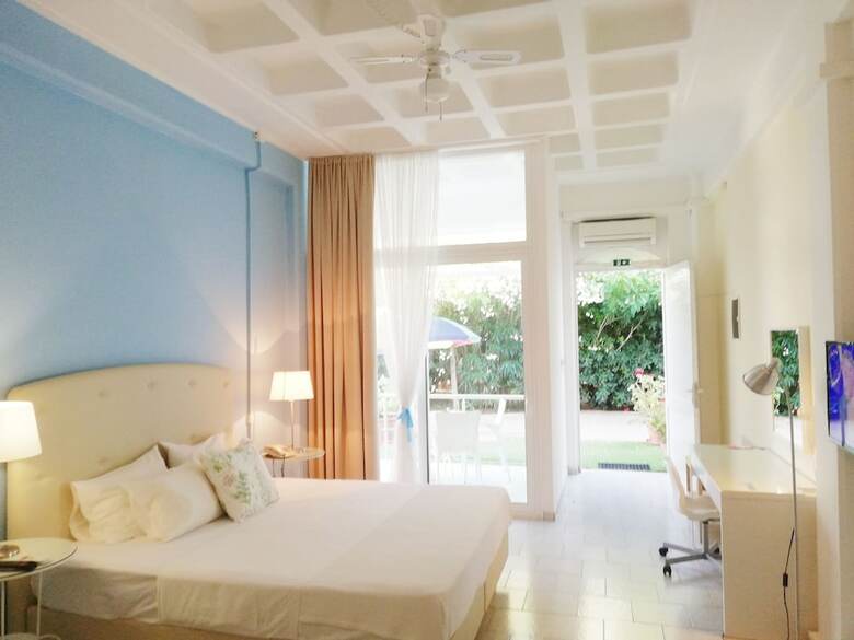Hostal Homely Studios