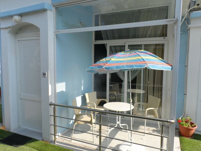 Hostal Homely Studios