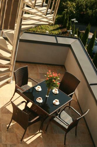 Katrin Apartments