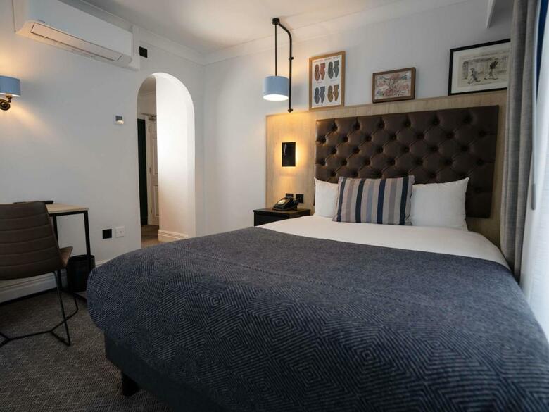 Hotel Hawkwell House