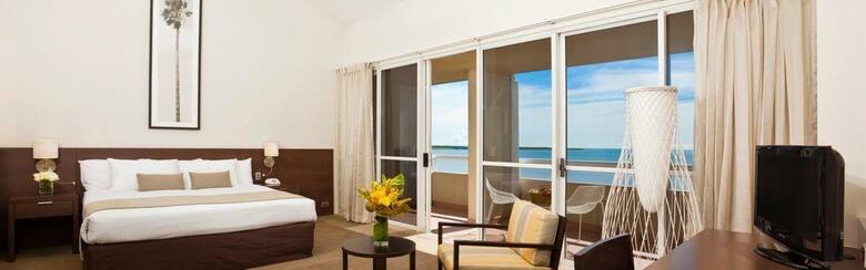 Mercure Hotel Harbourside Cairns