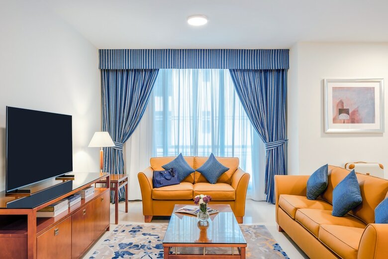 Golden Sands Hotel Apartments