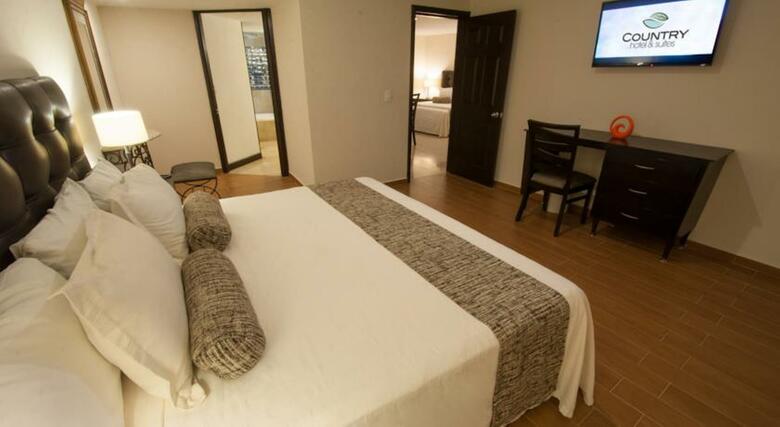 Country Hotel&suites