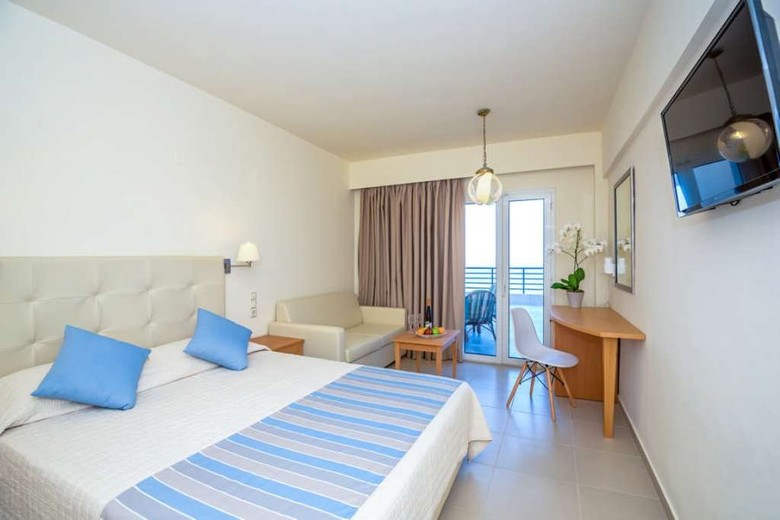 Themis Beach Hotel