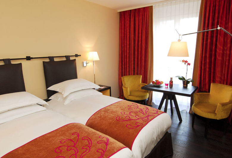 Hotel Eastwest