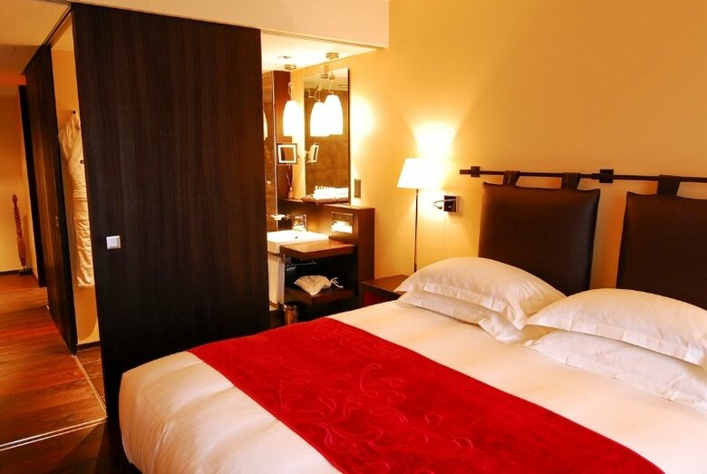 Hotel Eastwest