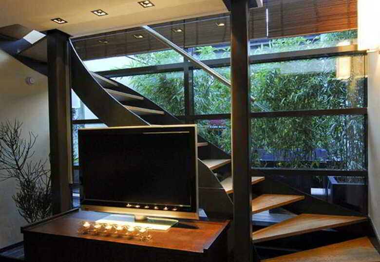 Hotel Eastwest