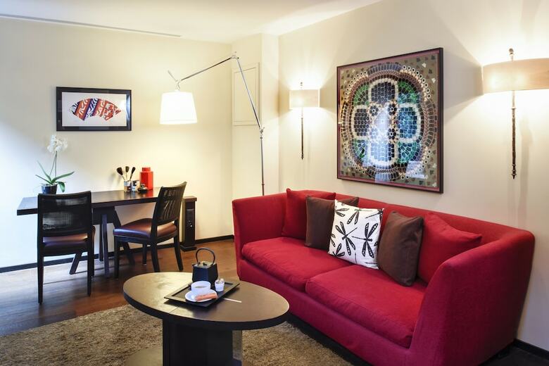 Hotel Eastwest