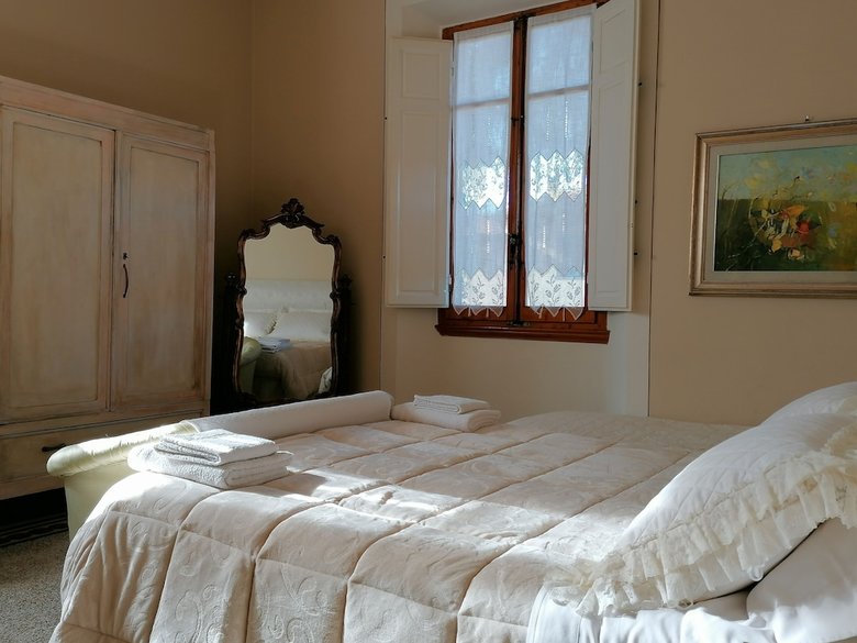 Hostal Cosetta Guest House