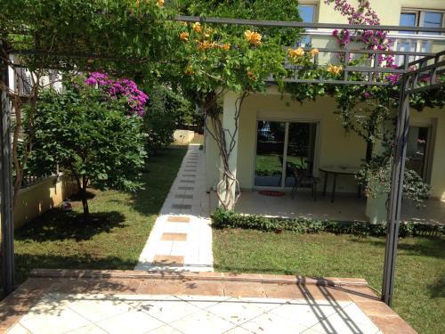 Budva Holiday Home
