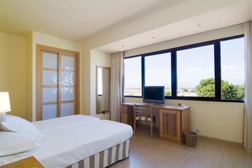 Hotel Los Granados
