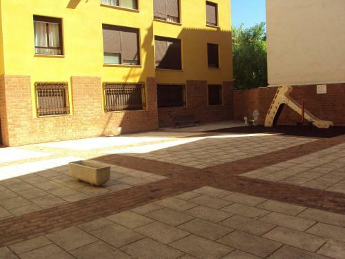 Apartamentos Emperatriz Oca�a