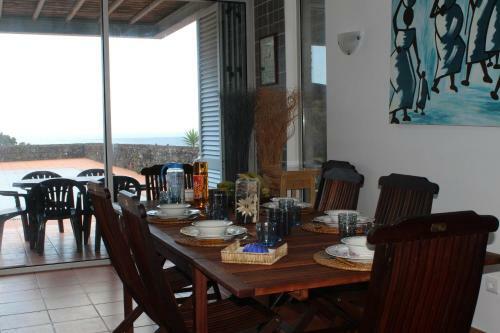 Hostal Vivenda Vista Mar 11