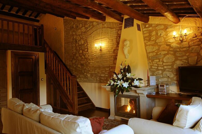Hotel Castell De Riudabella