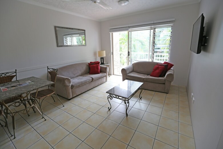 Hotel Australis Cairns Beach Resort