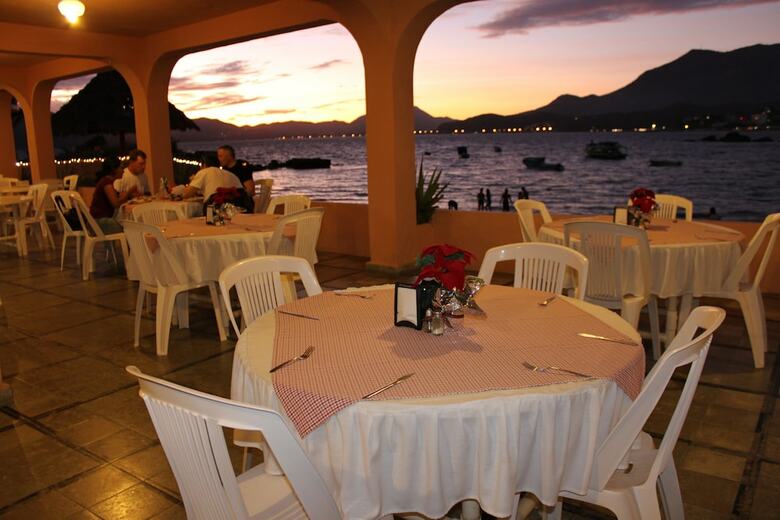 Hotel Playa De Santiago
