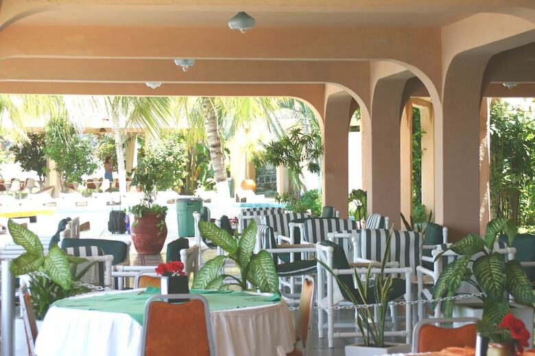 Hotel Playa De Santiago