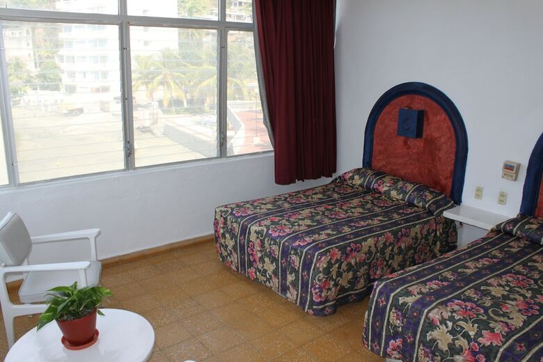Hotel Playa De Santiago