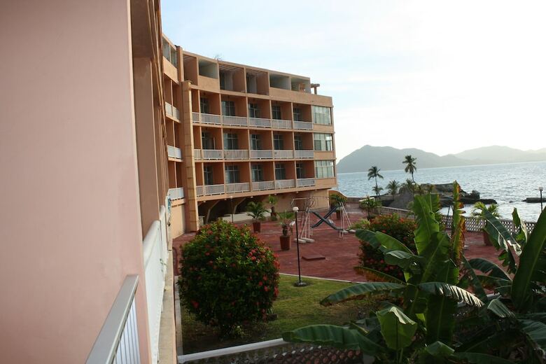 Hotel Playa De Santiago