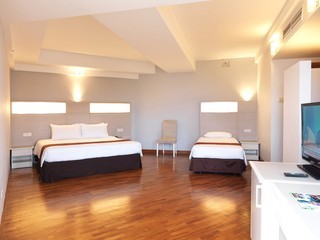 Hotel Ywca Fort Canning Lodge