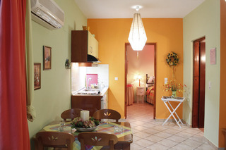 Hotel Mirabeli Studios