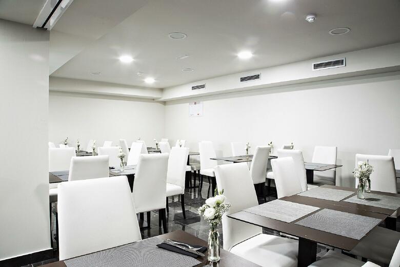1881 Barcelona Gran Rosell�n Hotel