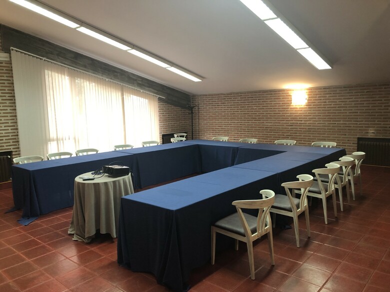 Hotel El Montico