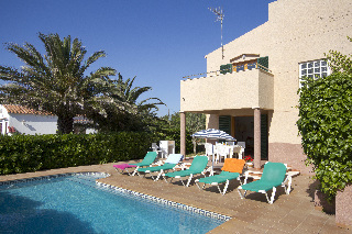 Villa Oliveres I - II
