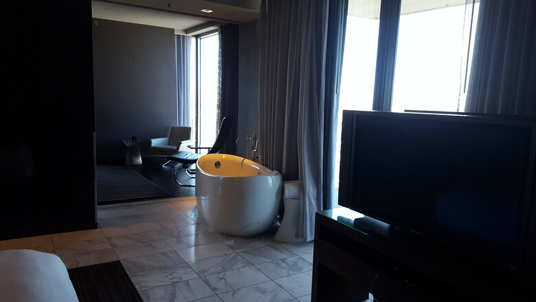 Palms Place Hotel And Spa