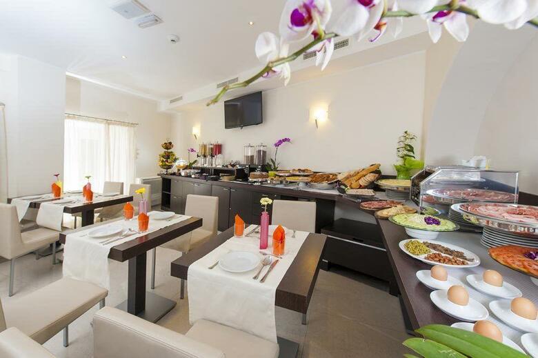 Demetra Hotel