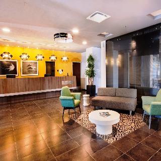 Hotel City Express Plus Cabo San Lucas