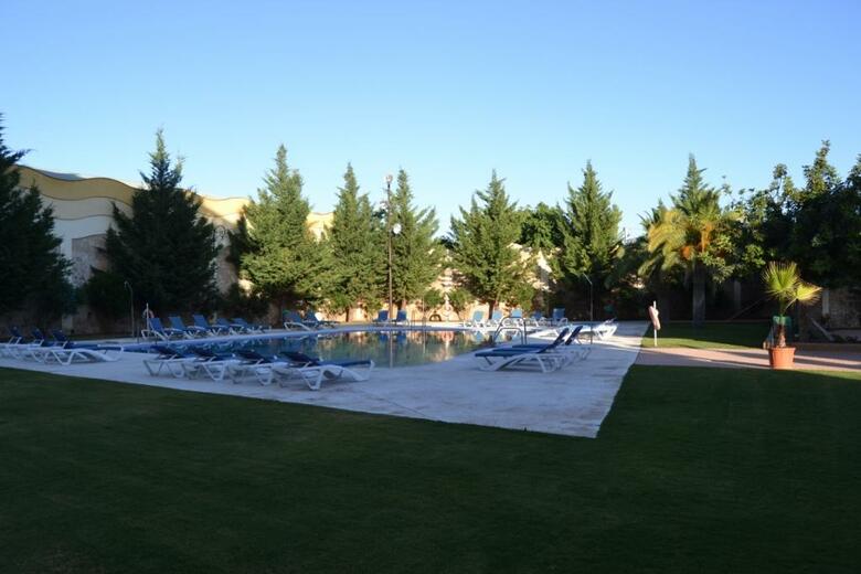Hotel El Carmen (puente Genil)