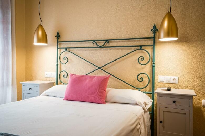 Hotel Hostal Veronica Centro