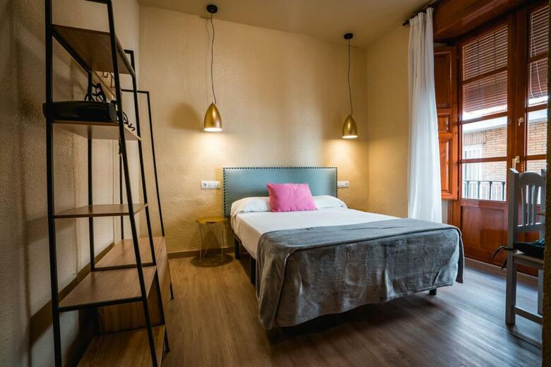 Hotel Hostal Veronica Centro