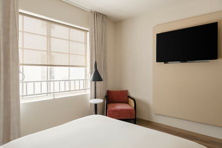 Hotel Found Miami Beach Powered By Sonder