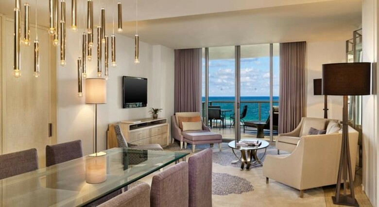Hotel The St. Regis Bal Harbour