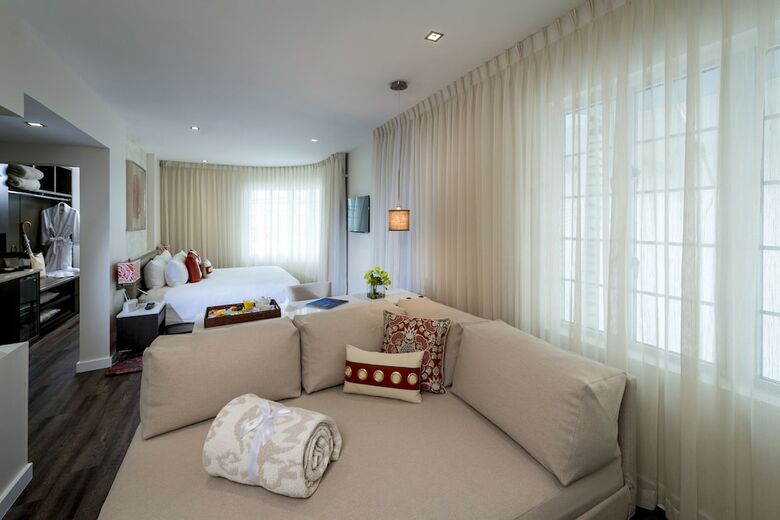 The Marlin Hotel