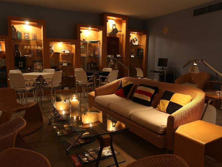 Hotel Marina Clube I