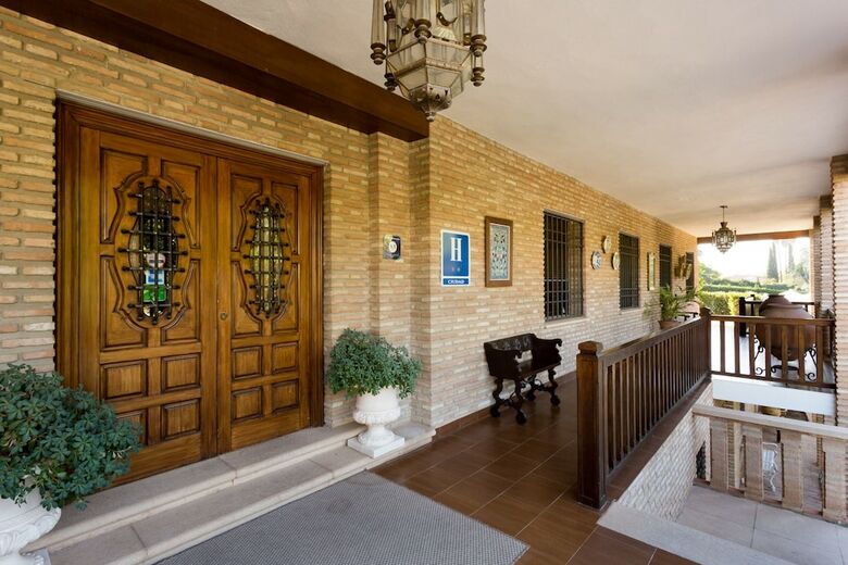 Hotel Riad Arruzafa