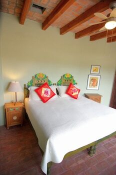 Bed & Breakfast Casa De La Noche