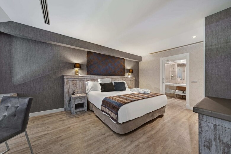 Hotel Castilla Termal Monasterio De Valbuena