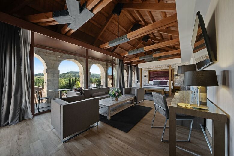 Hotel Castilla Termal Monasterio De Valbuena