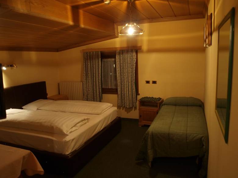 Hotel Alpina