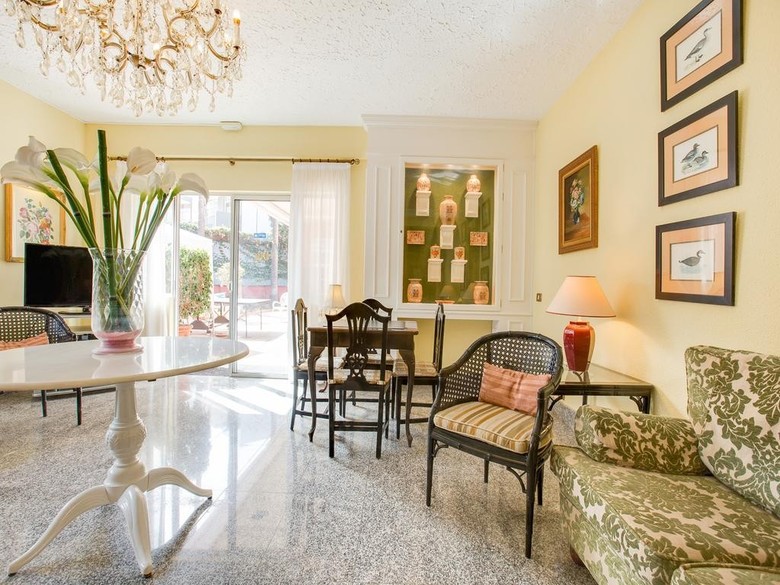Hotel Don C�ndido