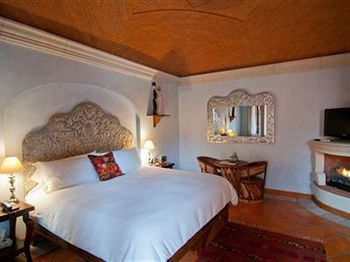 Antigua Capilla Bed And Breakfast