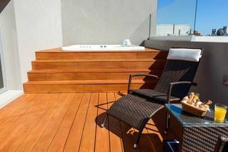 Hotel Merit Montevideo Apart & Suites