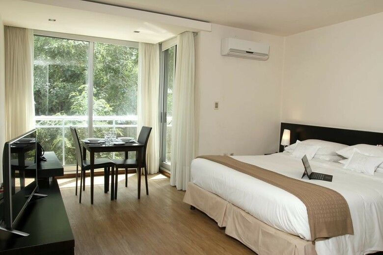 Hotel 27 Suites