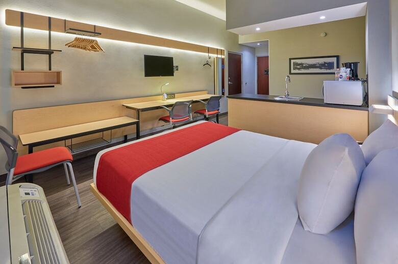 Hotel City Express Chihuahua