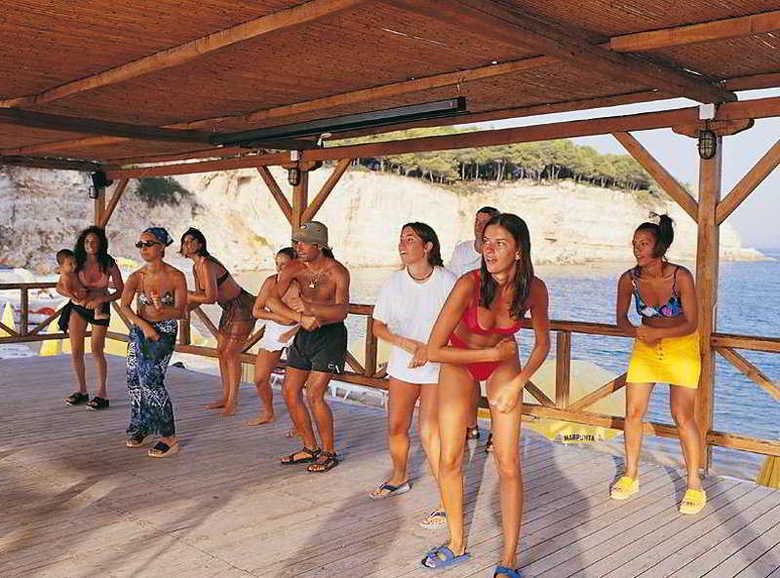 Hotel Marpunta Village