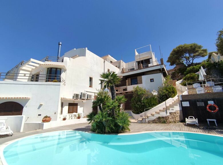 Hotel La Rosa Sul Mare